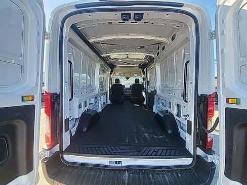 Used 2026 Ford Transit 150 148 Medium Roof AWD w/ Exterior Upgrade Package image 22