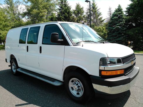 Certified 2025 Chevrolet Express 2500 w/ Driver Convenience Package RWD image 2