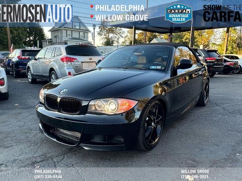 Used 2011 BMW 135i Convertible image 1
