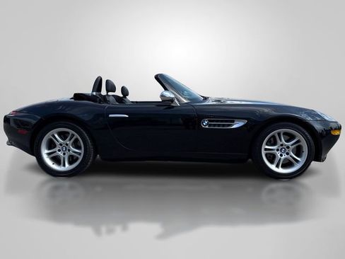 Used 2002 BMW Z8 image 4