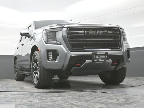 Used 2023 GMC Yukon AT4 AWD/4WD image 26
