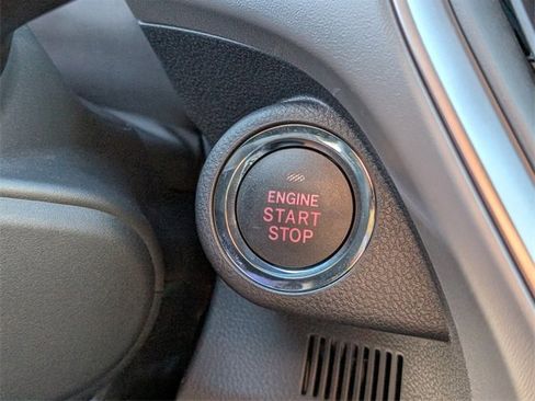 Used 2025 Subaru Crosstrek 2.0i Premium image 26