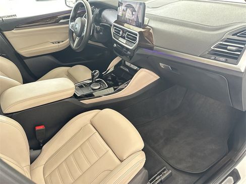Used 2023 BMW X4 M40i w/ Premium Package image 37