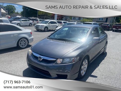 Used 2010 Honda Civic LX image 1