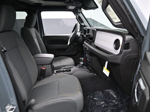 New 2025 Jeep Wrangler Sport S image 33