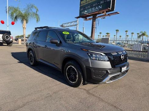 Certified 2025 Nissan Pathfinder Rock Creek AWD/4WD image 1