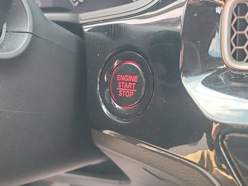 Used 2025 Honda Civic LX image 28