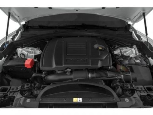 Used 2020 Jaguar F-PACE Premium image 13