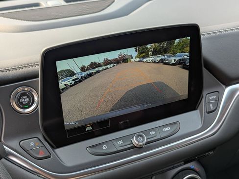Used 2024 Chevrolet Blazer LT w/ Convenience Package FWD image 19