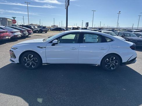New 2024 Hyundai Sonata SEL image 20