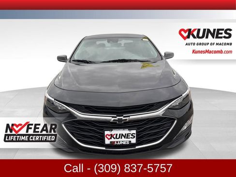 Used 2024 Chevrolet Malibu LT w/ Midnight Edition FWD image 2