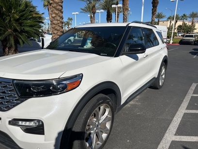 Certified 2022 Ford Explorer Platinum w/ Equipment Group 601A