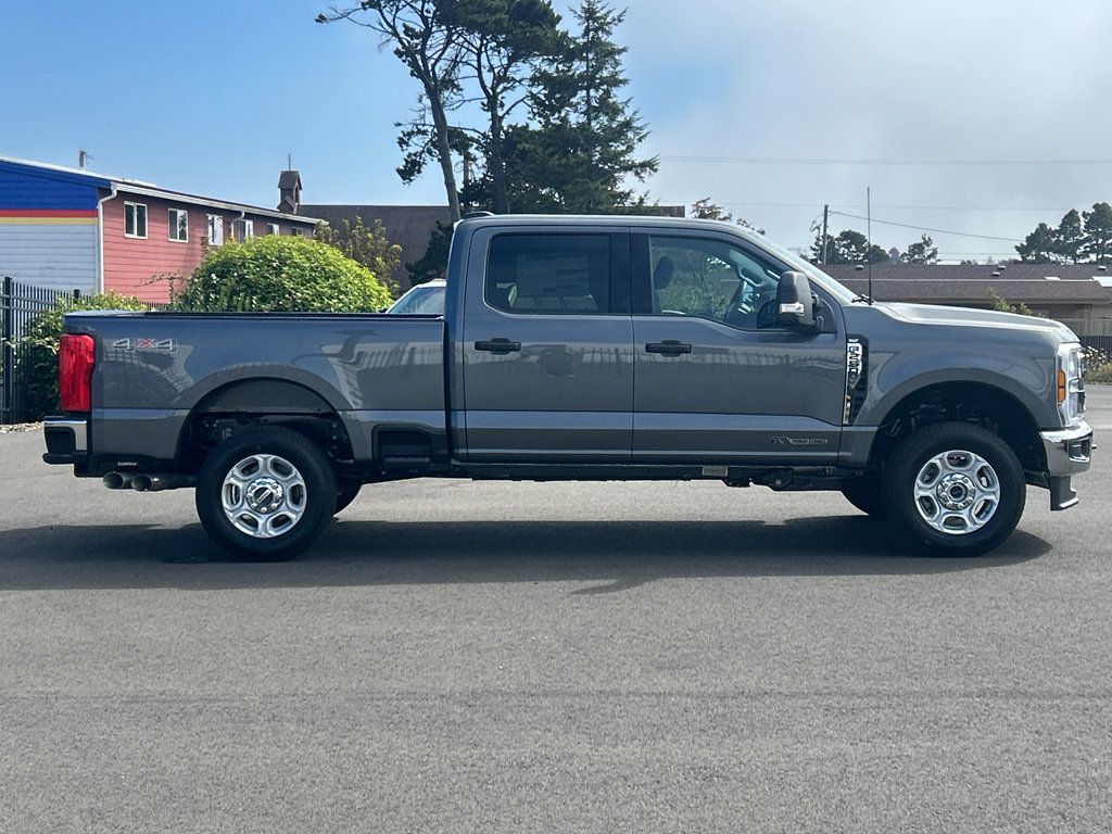 New 2026 Ford F250 XLT w/ Snow Plow/Camper Package AWD/4WD image 11