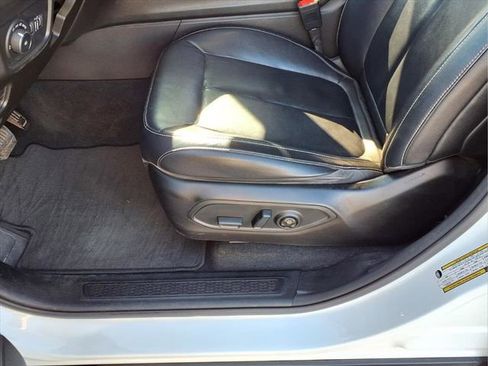 Used 2022 Jeep Grand Cherokee L Limited image 22