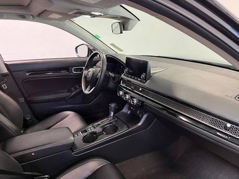 Used 2024 Honda Civic EX-L image 11