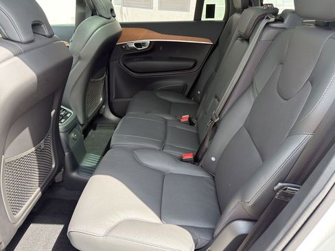 Used 2024 Volvo XC90 T8 Plus w/ Protection Package Premier AWD/4WD image 14