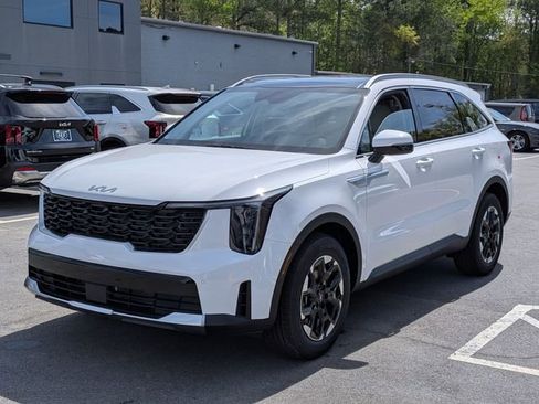 New 2026 Kia Sorento S FWD image 13