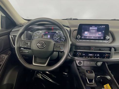 Used 2026 Nissan Rogue Dark Armor FWD image 19