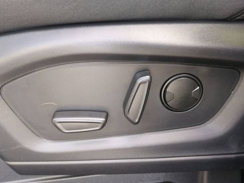 New 2026 Ford Explorer Active RWD image 22