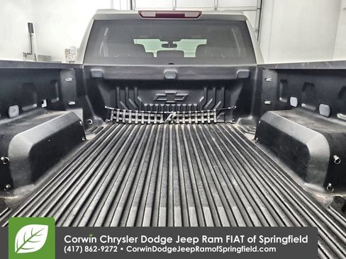 Used 2020 Chevrolet Silverado 1500 LT w/ Texas Edition AWD/4WD image 29