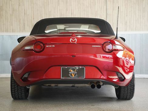 Used 2023 MAZDA MX-5 Miata Grand Touring image 9