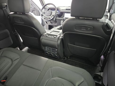 Certified 2021 Land Rover Defender 90 First Edition image 11