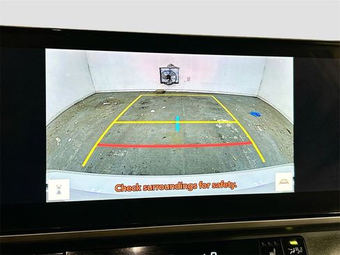 Used 2025 Toyota Camry XSE image 11