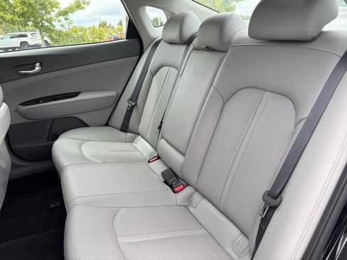 Used 2018 Kia Optima EX FWD image 19