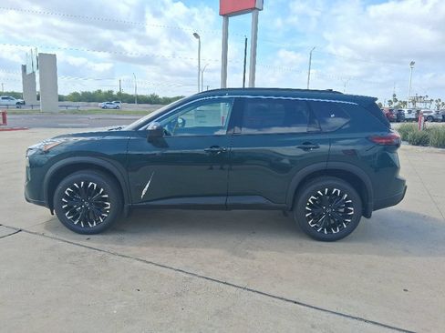 New 2026 Nissan Rogue Dark Armor FWD image 4