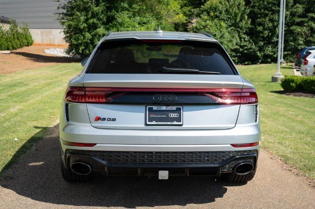 Certified 2024 Audi RS Q8 AWD/4WD image 11