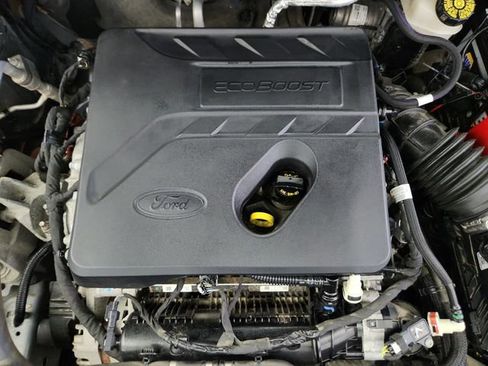 Used 2020 Ford Escape SE AWD/4WD image 34