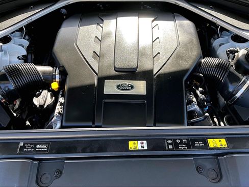 Used 2023 Land Rover Range Rover Long Wheelbase Autobiography image 33