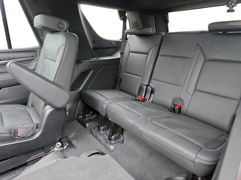 Used 2023 GMC Yukon Denali image 30