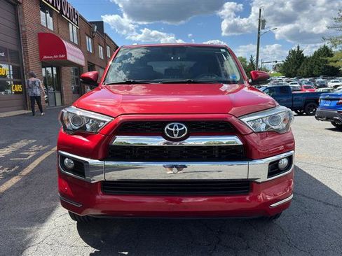 Used 2015 Toyota 4Runner Limited AWD/4WD image 2