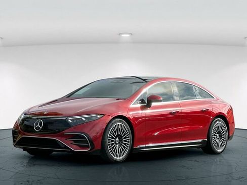Used 2023 Mercedes-Benz EQS 450+ Sedan image 2