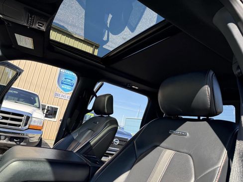 Used 2022 Ford F350 Platinum image 13