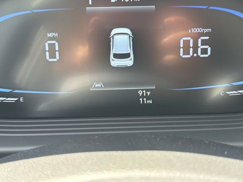 New 2026 Hyundai Venue SEL FWD image 21