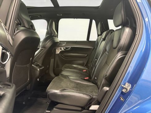 Used 2019 Volvo XC90 T6 R-Design w/ Advanced Package AWD/4WD image 12