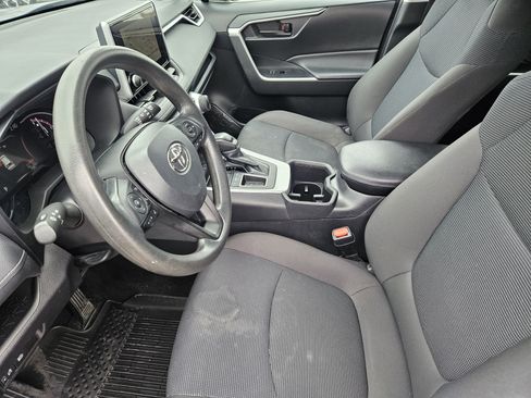 Used 2024 Toyota RAV4 LE image 12