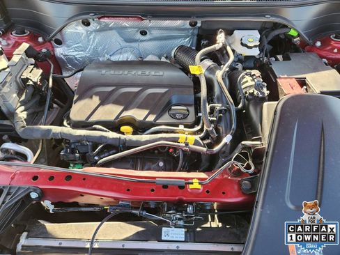 Used 2025 Chevrolet Trax LS image 35