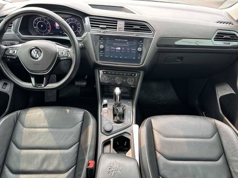 Used 2018 Volkswagen Tiguan SEL Premium AWD/4WD image 13