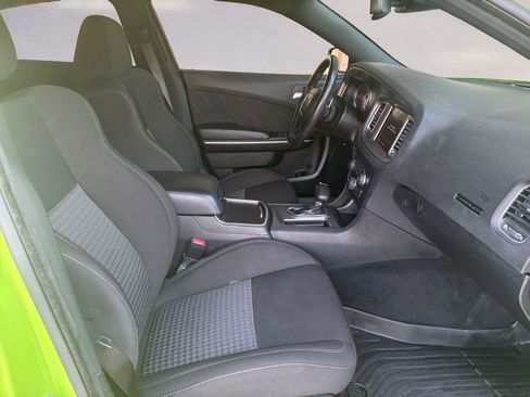 Used 2023 Dodge Charger R/T w/ Performance Handling Group image 15