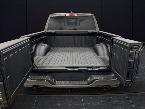 New 2026 RAM 1500 Laramie w/ Night Edition image 18