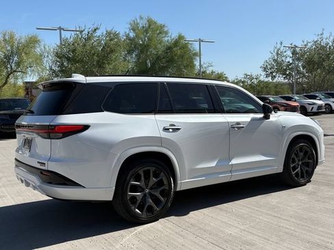 New 2026 Lexus TX 500h AWD image 4