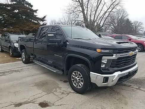 Certified 2025 Chevrolet Silverado 2500 LT w/ Safety Package AWD/4WD image 2