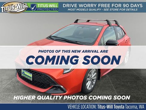 Used 2026 Toyota Corolla SE image 2
