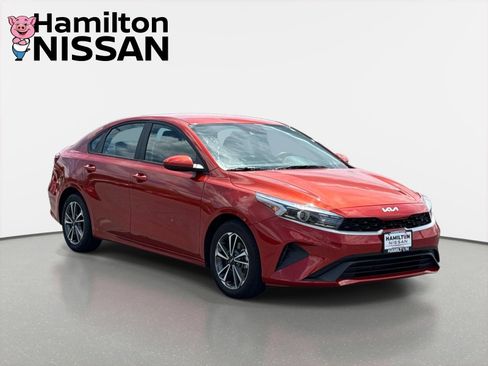 Used 2023 Kia Forte LXS FWD image 1