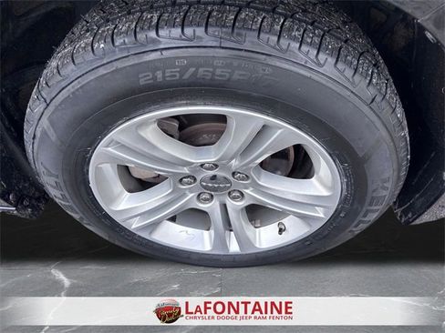 Certified 2023 Dodge Charger SXT image 29