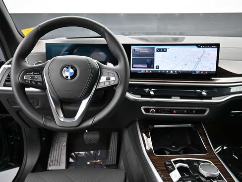 Used 2026 BMW X5 xDrive40i w/ Climate Comfort Package AWD/4WD image 15