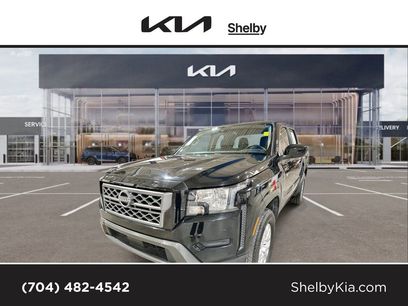 Used 2023 Nissan Frontier SV